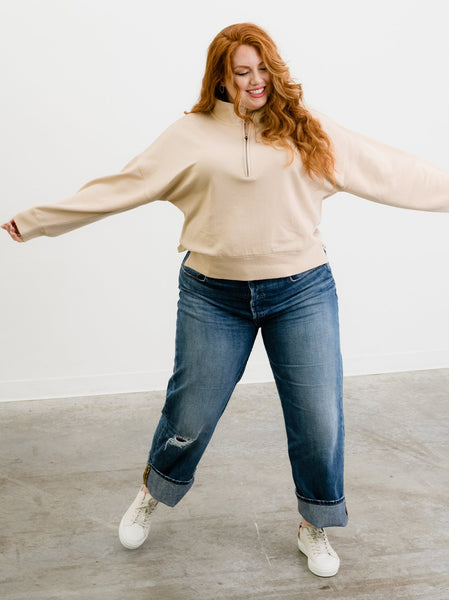 Cynthia Sweatshirt Content Block 1 FASHIONABLE